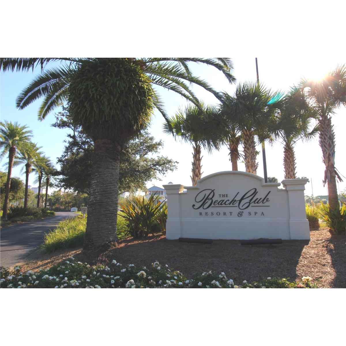 Resort The Beach Club